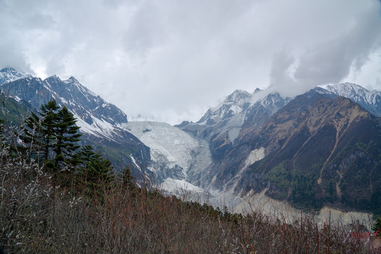 雪山