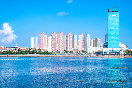 青岛栈桥建筑海岸海边风光