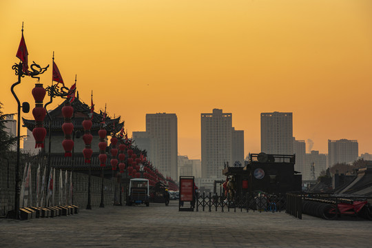 西安城墙夕阳夕景风光壁纸