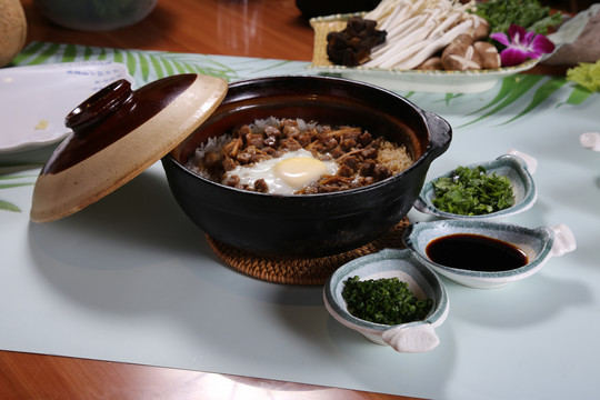 腊肉饭