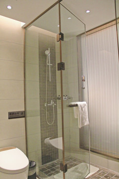 酒店淋浴房