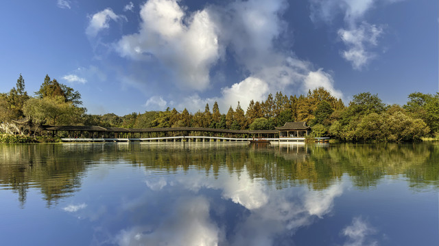 西湖风景区浴鹄湾秋色