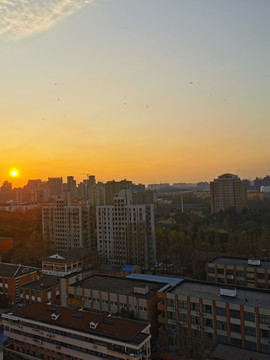 上海徐汇漕河泾的早晨