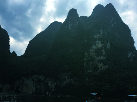 青山绿水户外风景图片