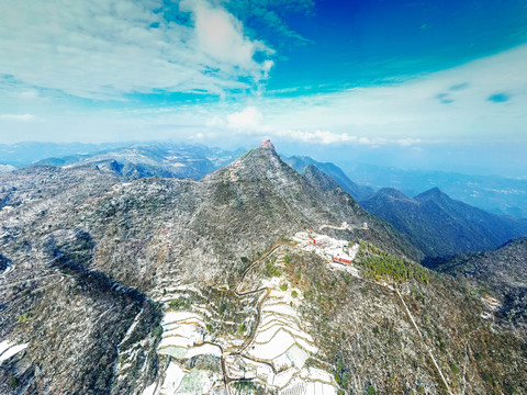 湖北宜都梁山风光