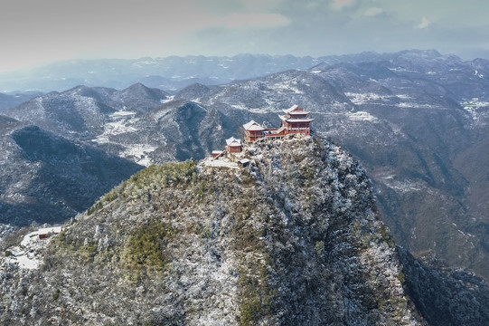 湖北宜都梁山风光