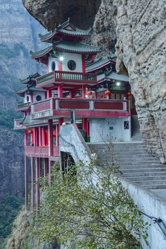 平和灵通寺