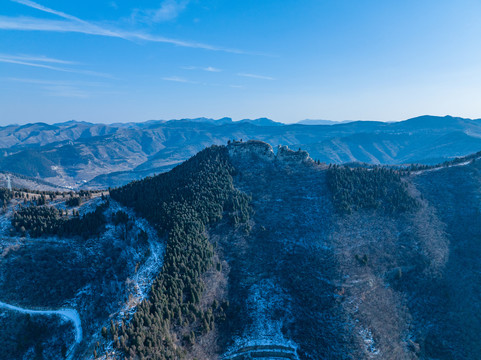 航拍济南劈山