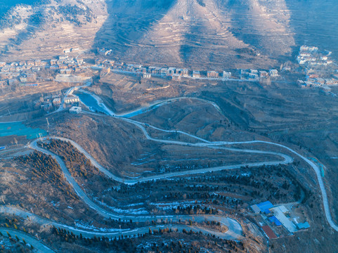 济南山区盘山路