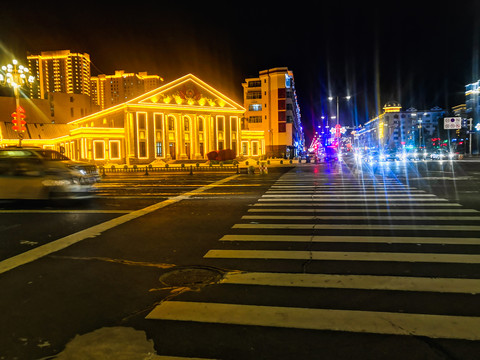 城市道路夜景