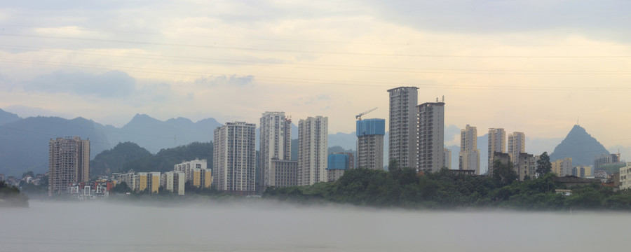 津洋口雾景