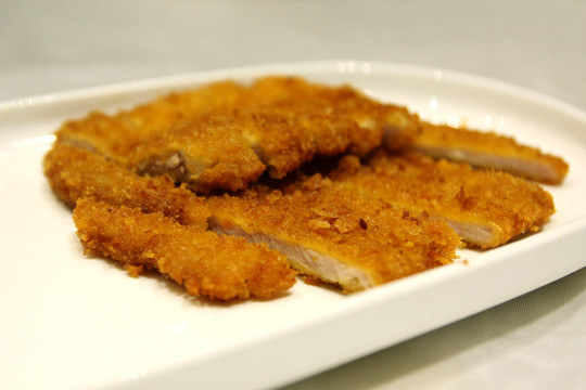 香酥炸猪排