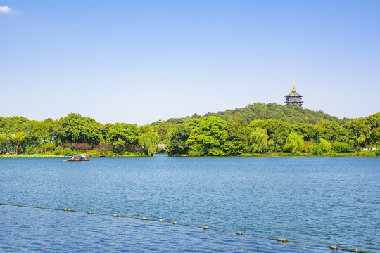 杭州西湖雷峰塔