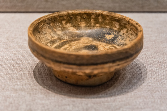 原始瓷碗