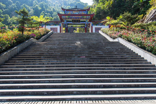 平南北帝山旅游风景区山门牌坊