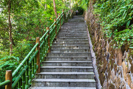 平南北帝山旅游风景区登山阶梯