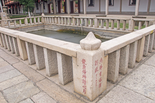 承天寺放生池建筑