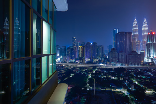 吉隆坡双子星夜色照片