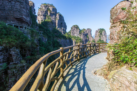 北帝山旅游风景区盘山栈道