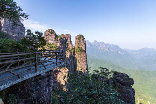 北帝山旅游风景区石桥山风光