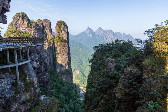 北帝山旅游风景区奇石山峰