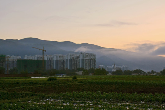 岷州晨曦