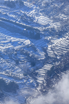 昭通大山包雪山云雾自然风光