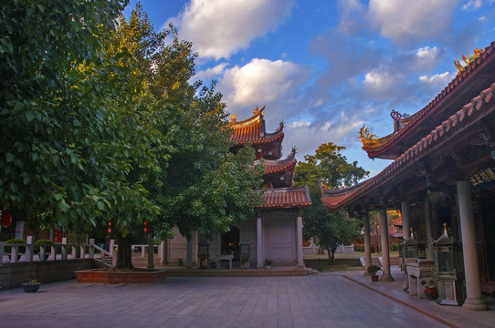 崇福寺建筑掠影