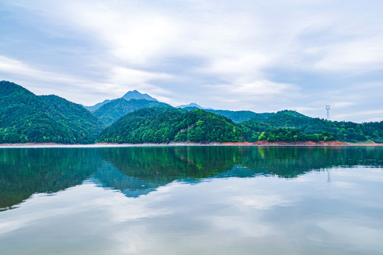 浙江诸暨东白湖