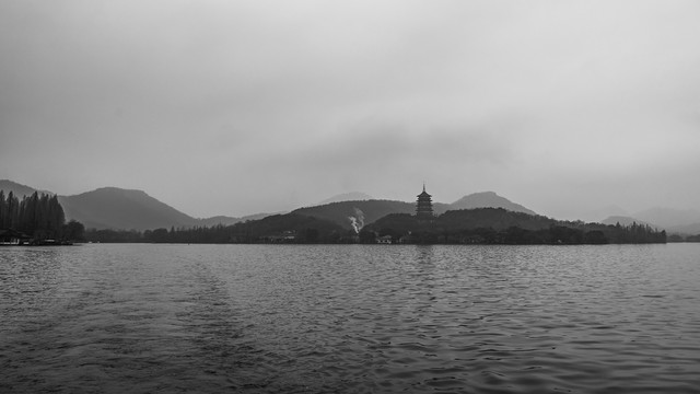 雷峰塔