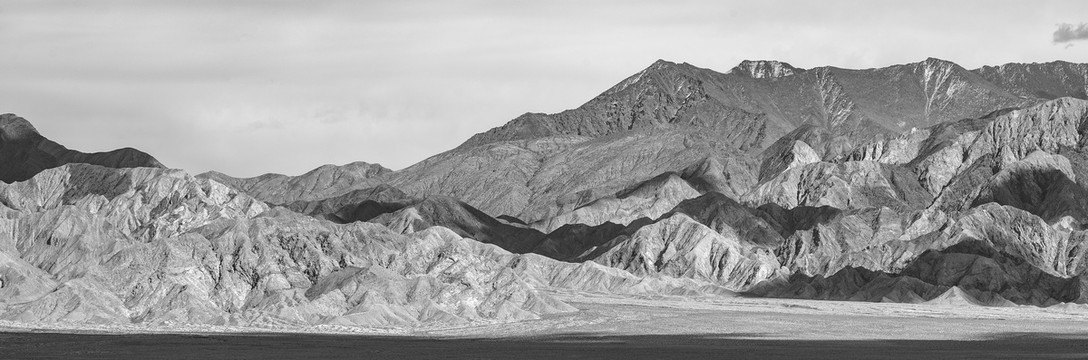 黑白风景中国西部风光