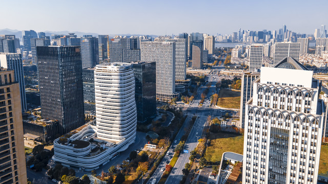 航拍杭州CBD现代建筑街景