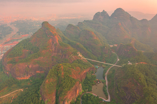 玉林都峤山风光