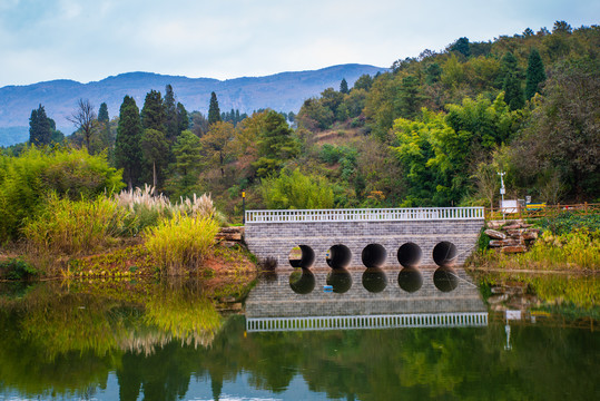 山村拱桥