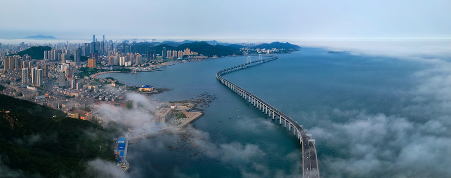 大连星海跨海大桥航拍全景