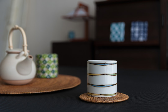 日式和风的茶壶茶杯茶具