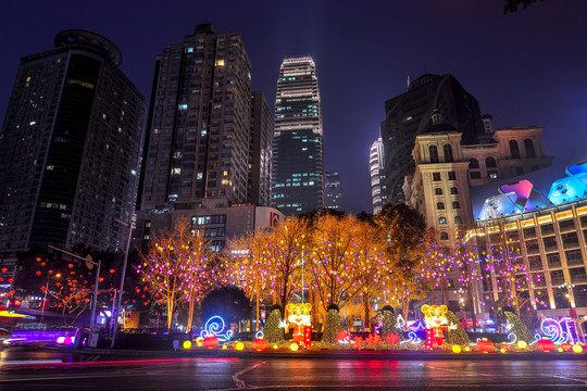 较场口夜景