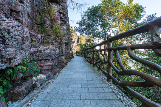 北帝山旅游风景区悬空栈道