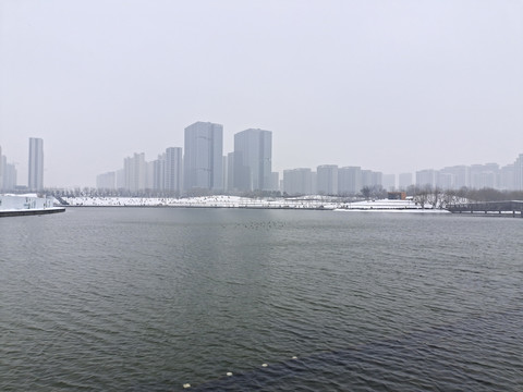 航空港区雪景