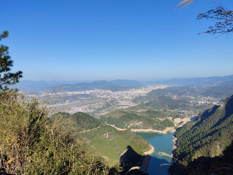 高山湖泊