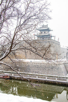 西安古城墙雪景