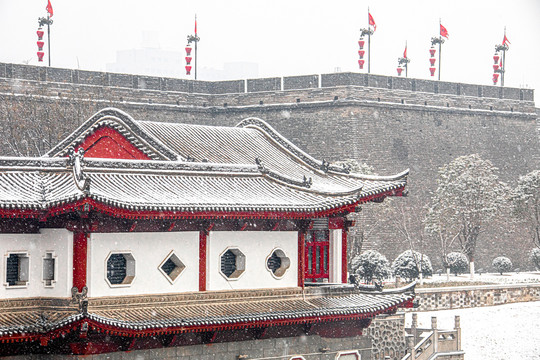 西安古城墙雪景