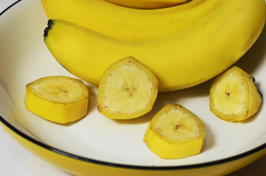 香蕉切开