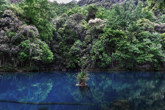 小七孔景区湖泊