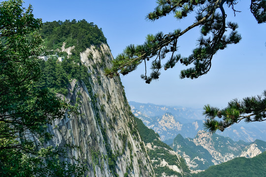 华山悬崖绝壁