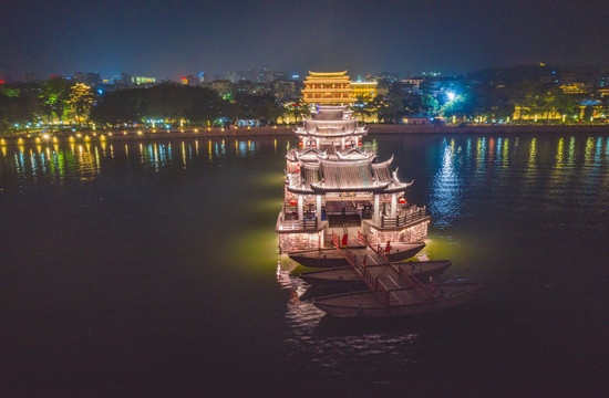 广济桥夜景