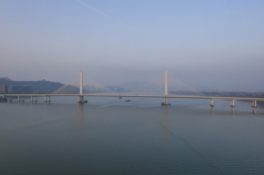杭州市富陽富春江沿江風(fēng)光