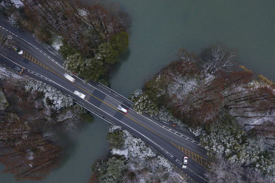 杭州市西湖茅家埠景区雪景航拍