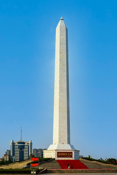 南阳解放纪念碑