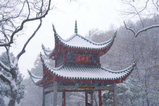 长沙岳麓山爱晚亭雪景